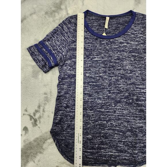 NEW Atticute Varsity Style Striped Short Sleeve Tee Size S Heathered Blue Soft - Picture 3 of 8